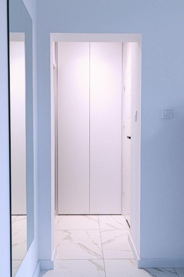 Sparrow Flat Old Town Apartment Tychy Esterno foto
